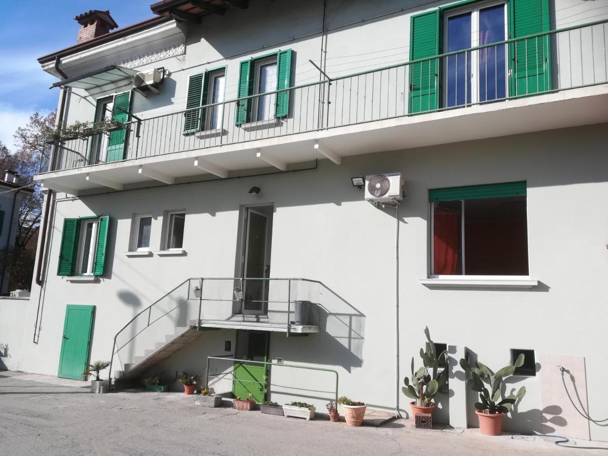 Gorizia Vacanze Appartamento In Villa Con Parcheggio エクステリア 写真